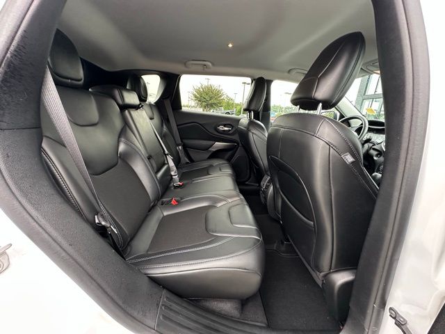 2020 Jeep Cherokee Latitude photo 26