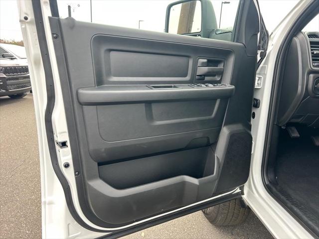 2024 Ram 2500 Tradesman photo 5