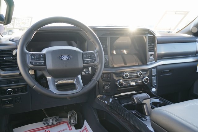 2025 FORD F-150 - Image 39