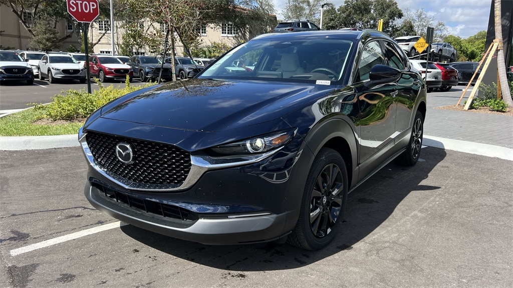 2024 Mazda CX-30 2.5 Turbo Premium photo 3