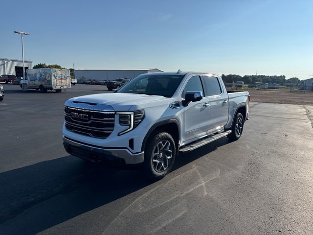 2026 GMC Sierra 1500 SLT's photo