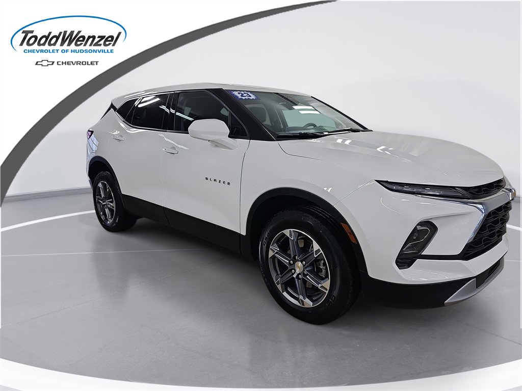 2023 Chevrolet Blazer 2LT's photo