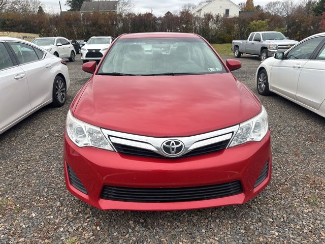 2012 Toyota Camry L photo 2