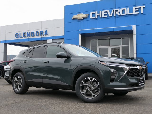 2026 Chevrolet Trax LT's photo