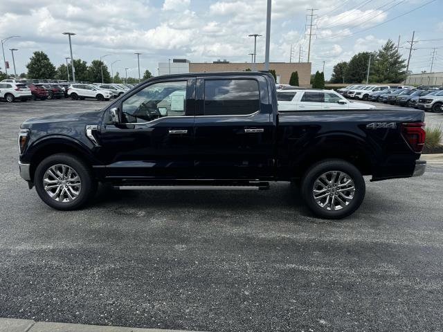 2025 Ford F-150 Lariat photo 2