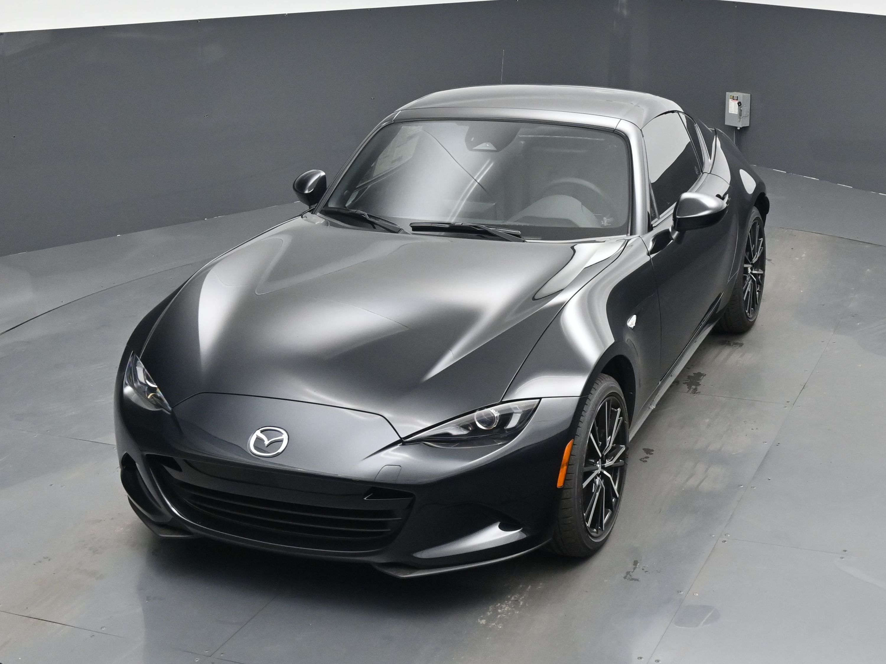 2025 Mazda MX-5 Miata Miata RF Grand Touring photo 11