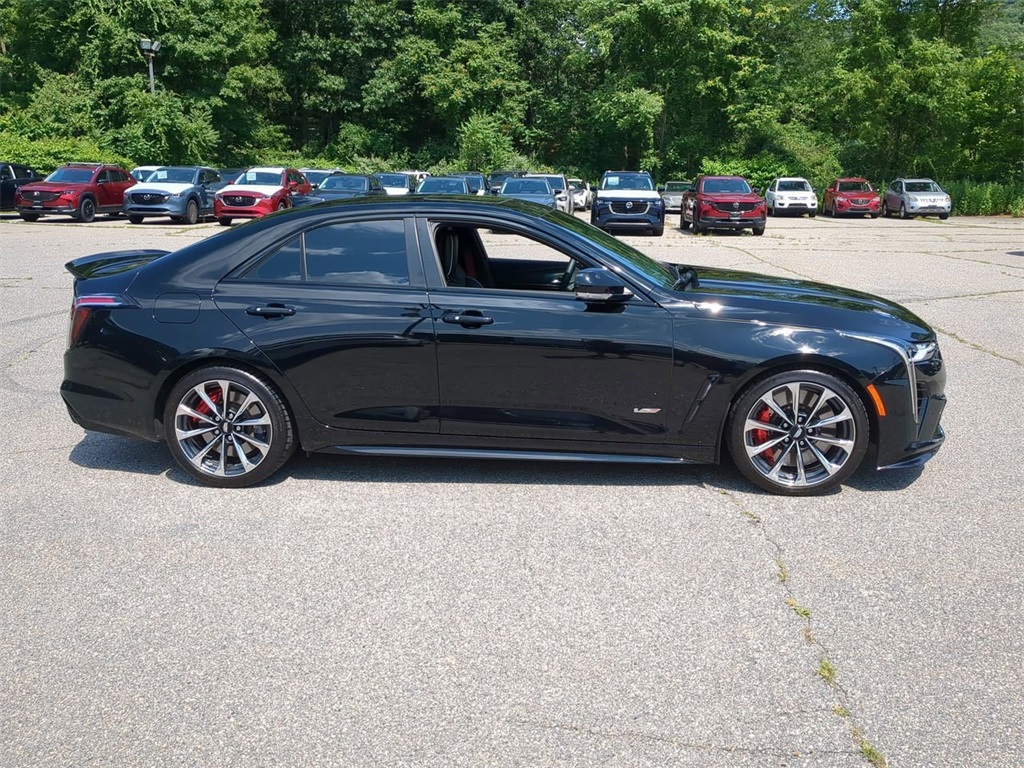 2023 Cadillac CT4 Blackwing photo 2