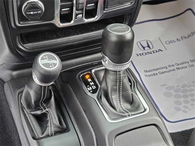 2023 Jeep Gladiator Overland photo 25