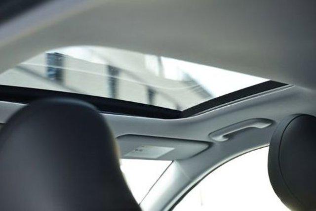 2026 Hyundai Kona Limited photo 10