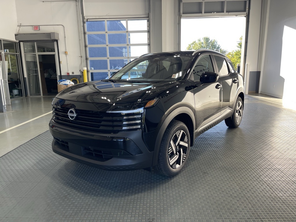 2026 Nissan Kicks SV photo 2