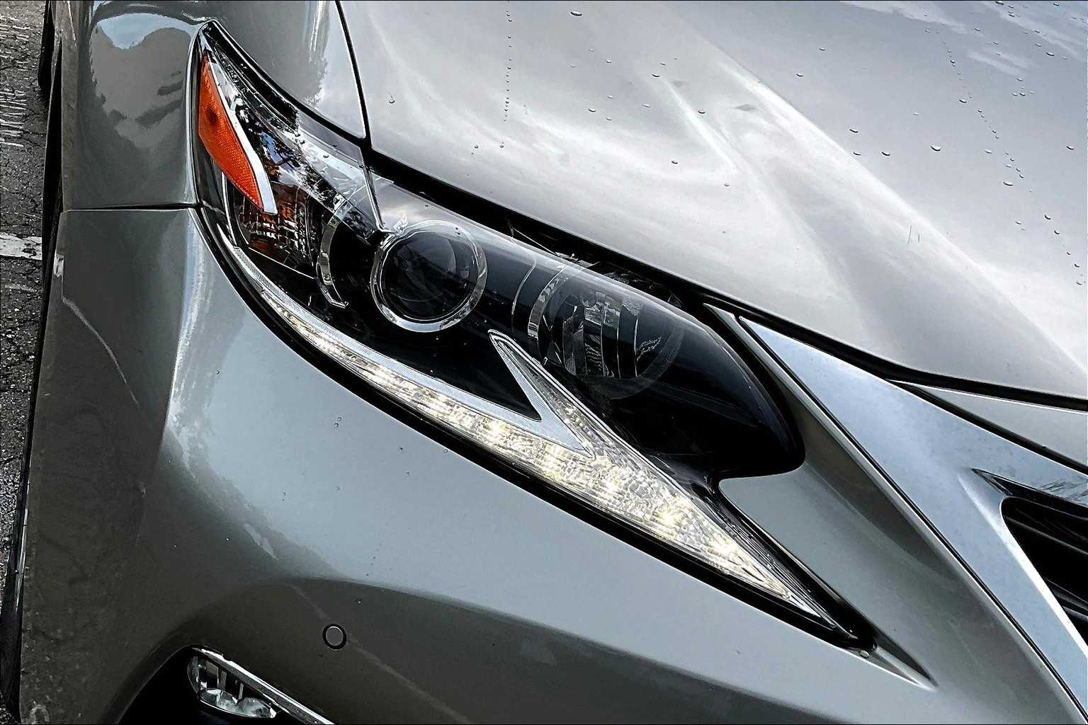 2017 Lexus ES 350 photo 27