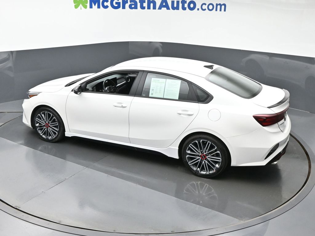 2023 Kia Forte GT photo 17