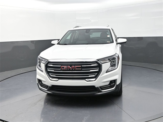 2023 Gmc Terrain SLT photo 2