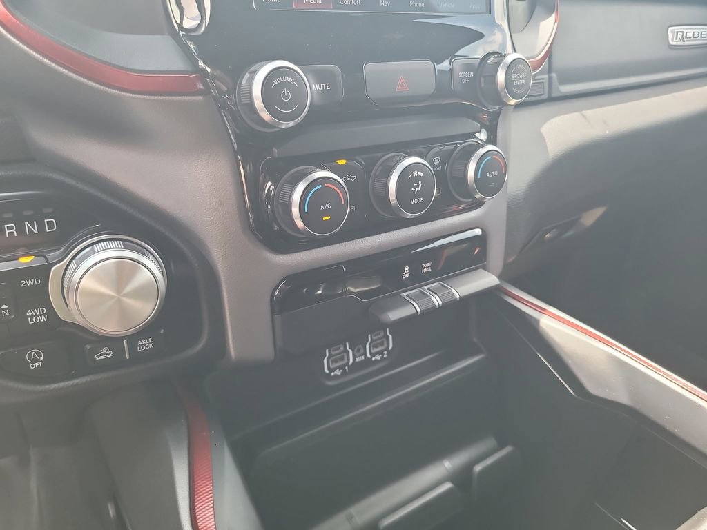 2024 Ram 1500 Rebel photo 16