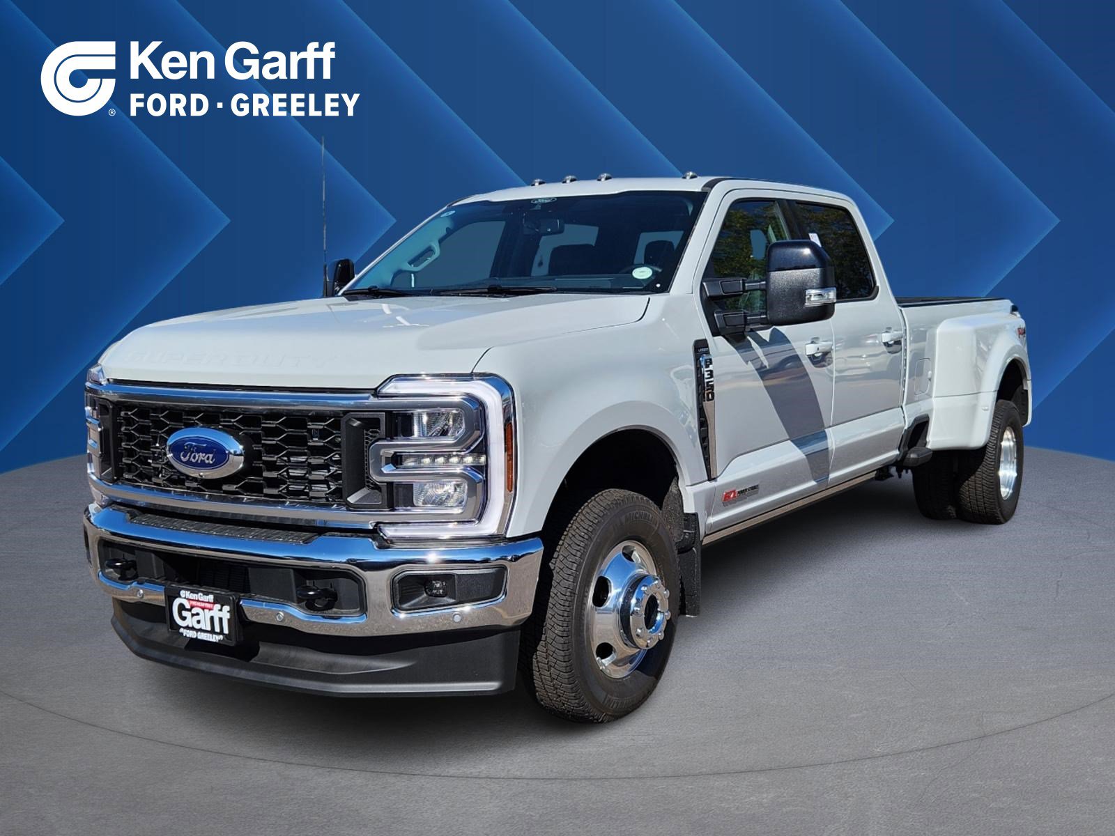 2025 Ford F-350 Super Duty Lariat's photo