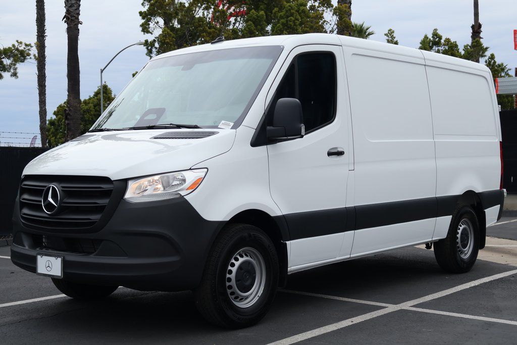 2025 Mercedes-Benz Sprinter Cargo Van Base's photo
