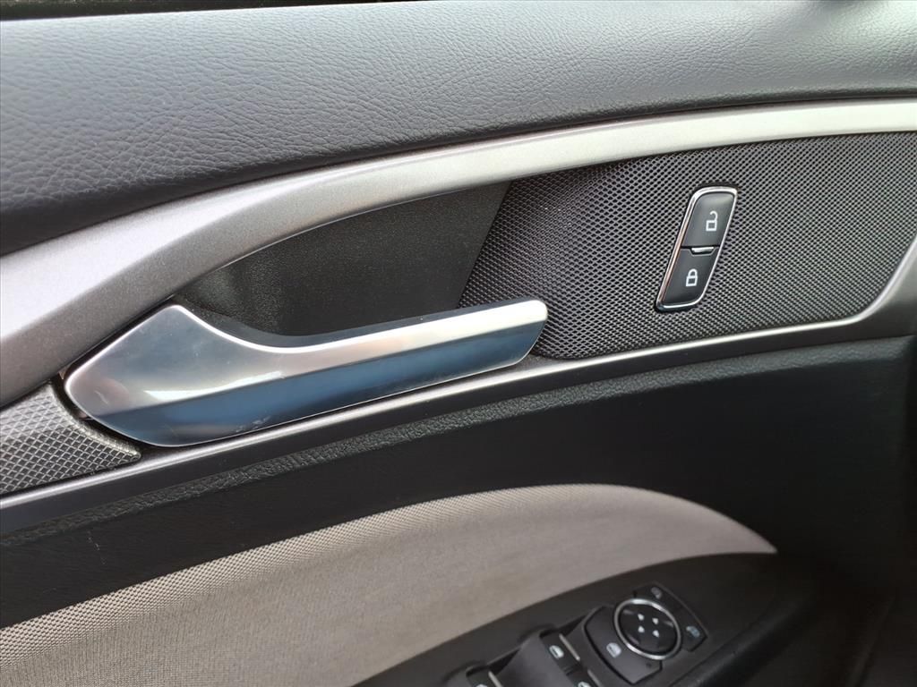 2018 FORD FUSION - Image 15