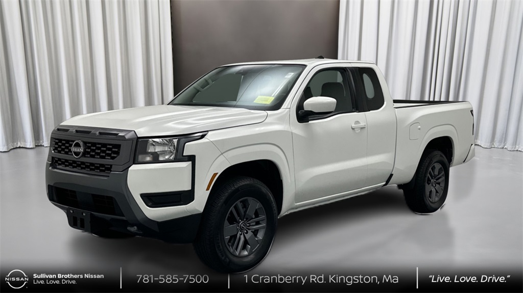 2025 Nissan Frontier SV's photo