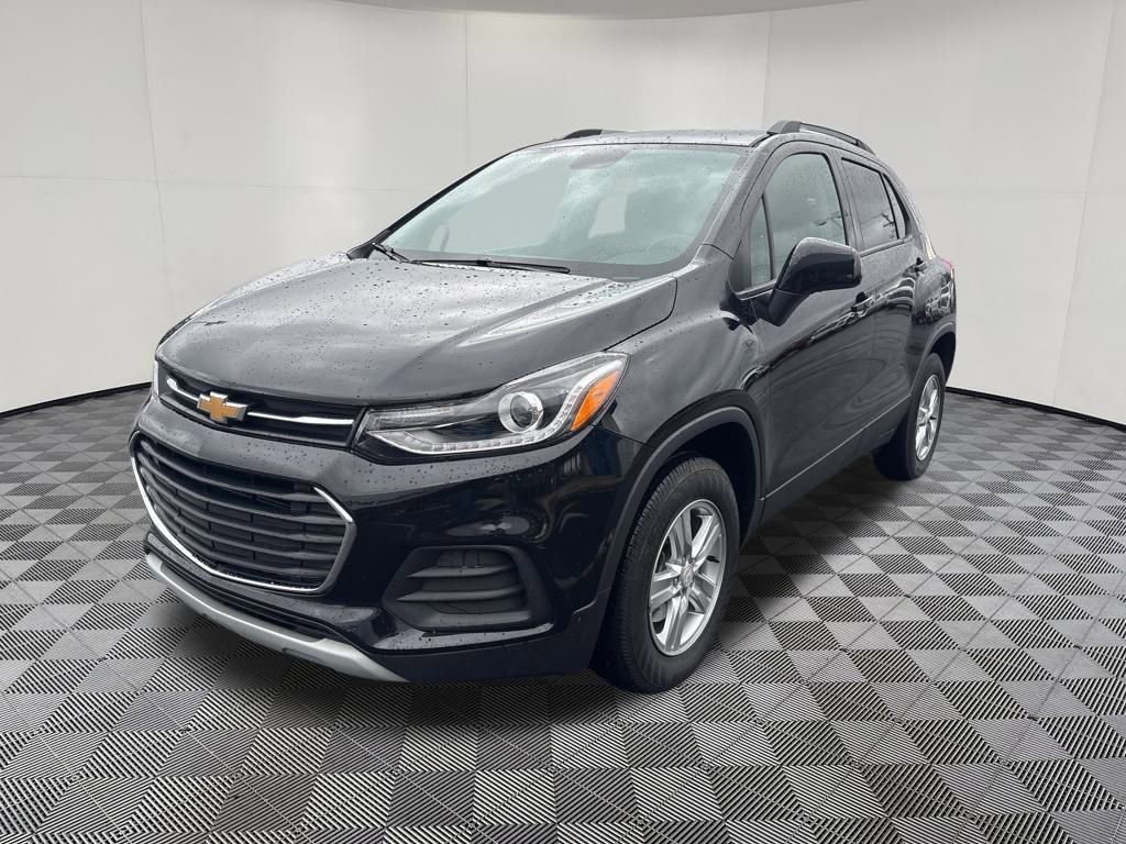 2022 Chevrolet Trax LT's photo