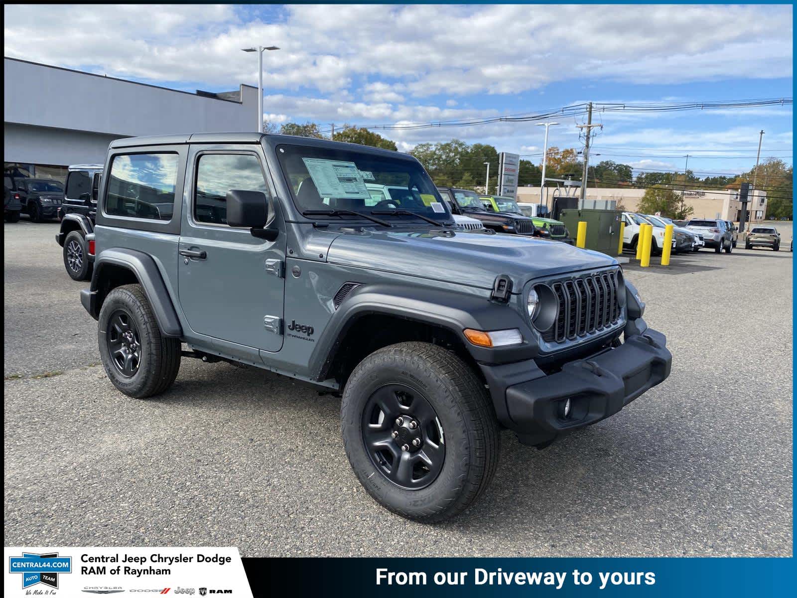 2026 Jeep Wrangler 2-Door Sport's photo