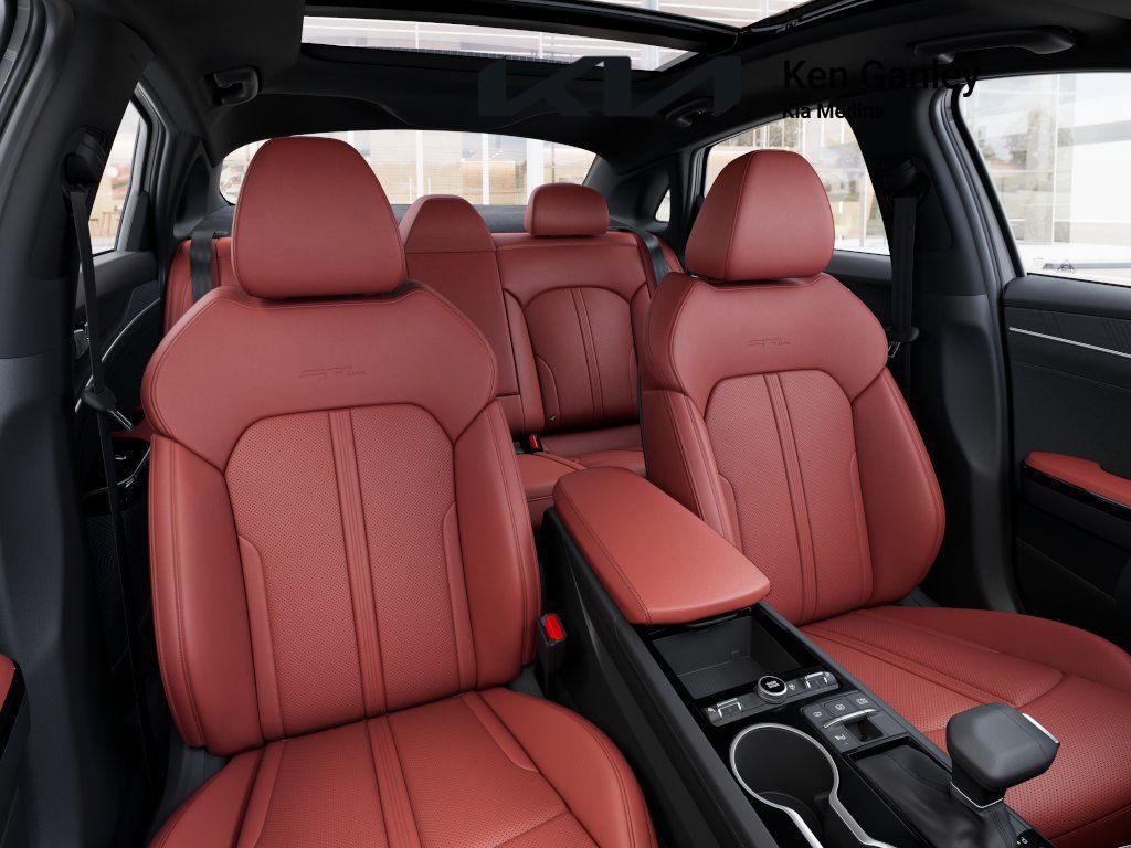 2026 Kia K5 GT-Line photo 13