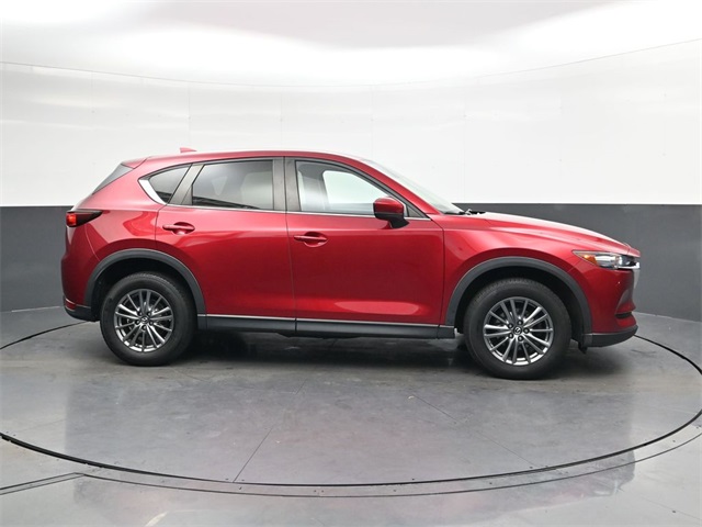 2017 Mazda CX-5 Touring photo 2