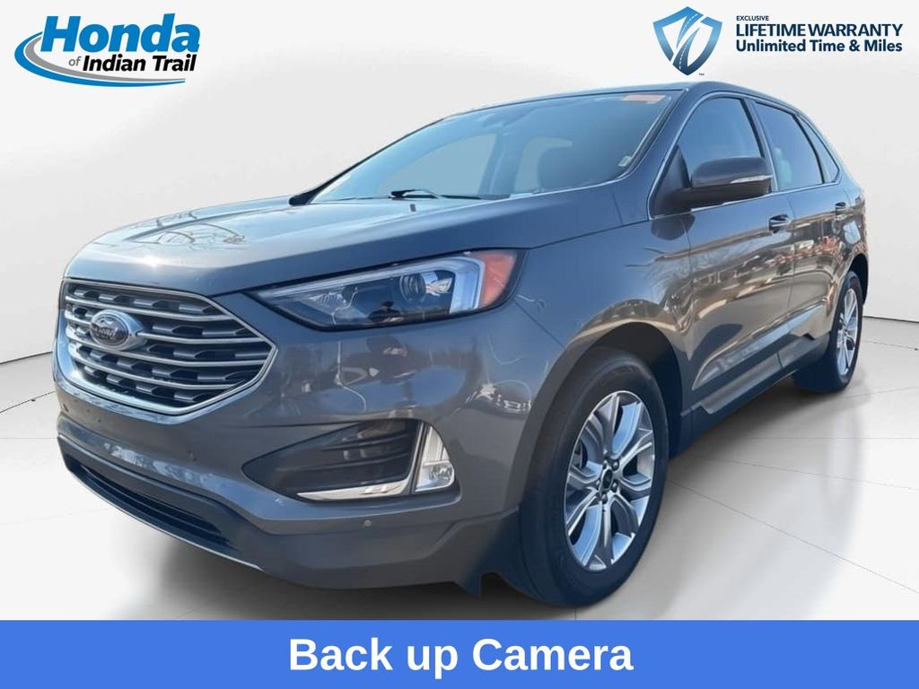 2024 Ford Edge Titanium's photo