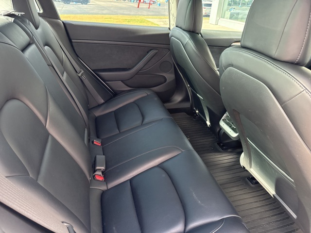 2022 Tesla Model 3 photo 9