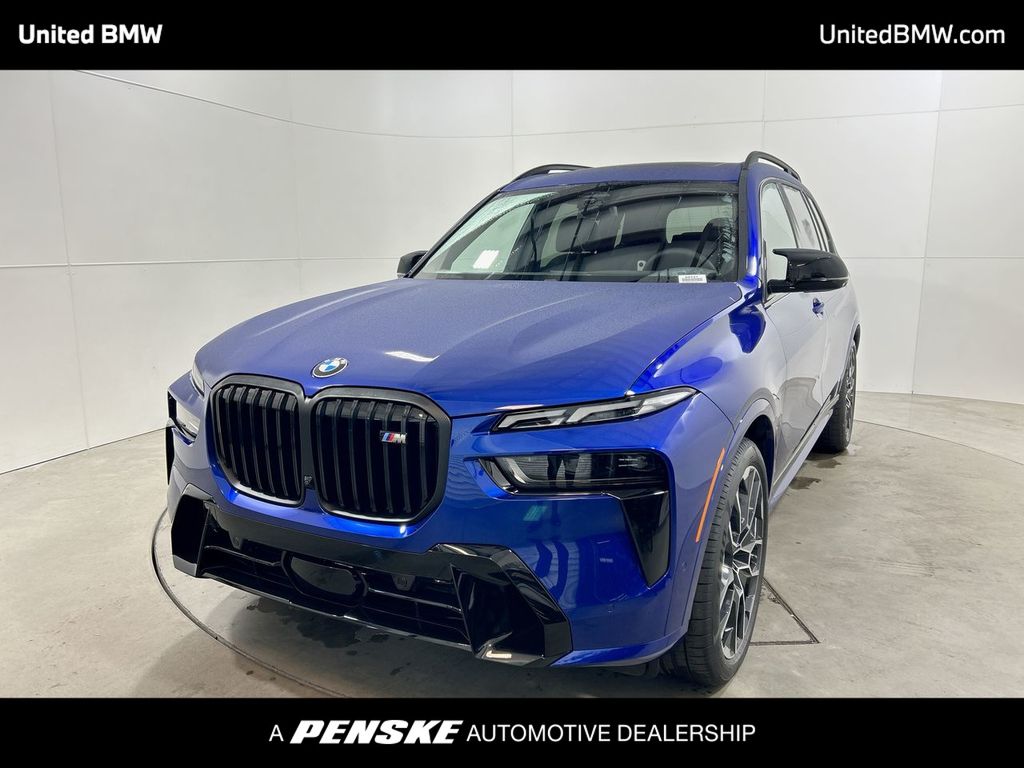 2025 BMW X7 M60i's photo