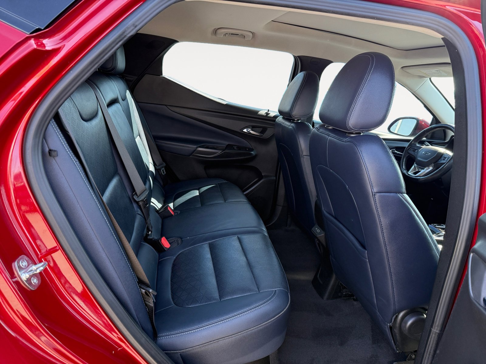 2022 Chevrolet Bolt EUV Premier photo 18