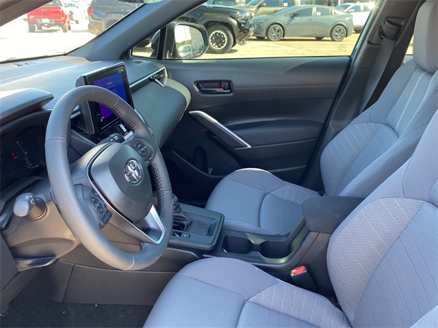 2026 Toyota Corolla Cross Hybrid SE photo 15