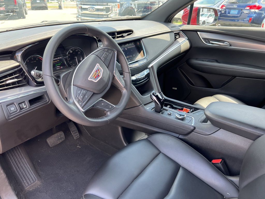 2022 Cadillac XT5 Luxury photo 10
