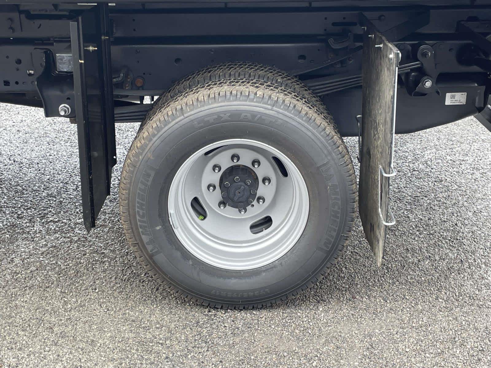 2025 Ford F-350 XL photo 39
