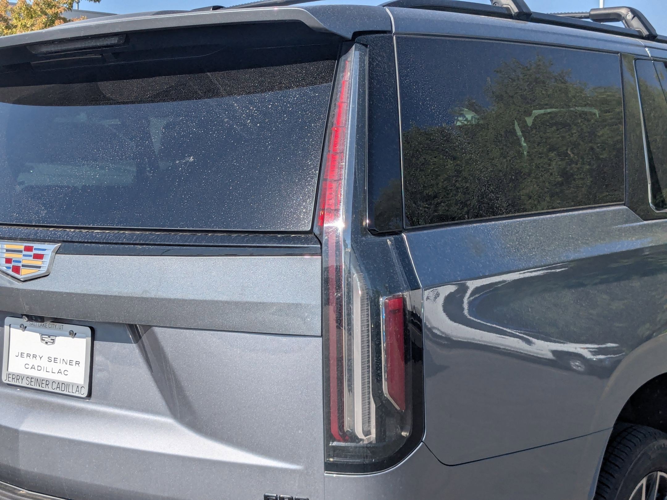 2021 Cadillac Escalade ESV Sport Platinum photo 11