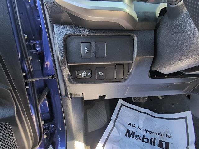 2022 Toyota Tacoma SR5 photo 19