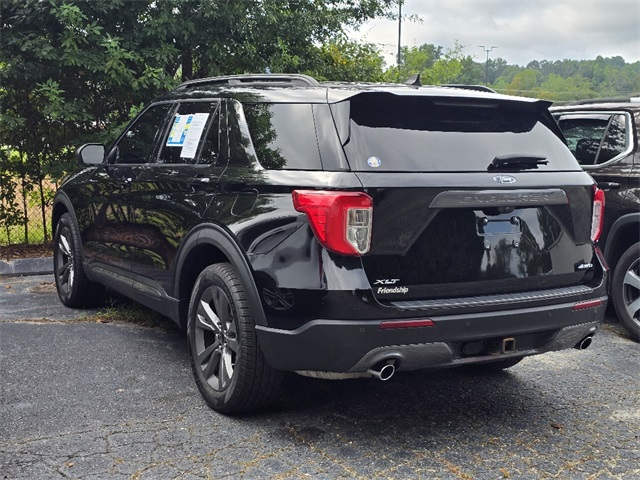 2021 Ford Explorer XLT photo 2