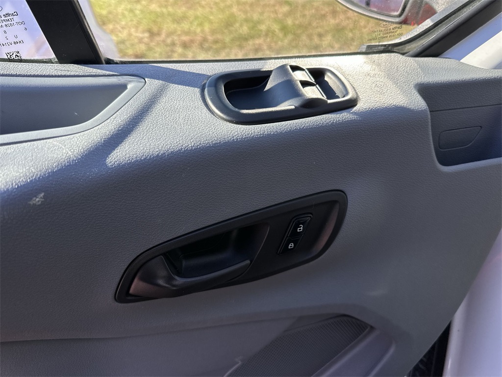 2016 Ford Transit Van photo 3