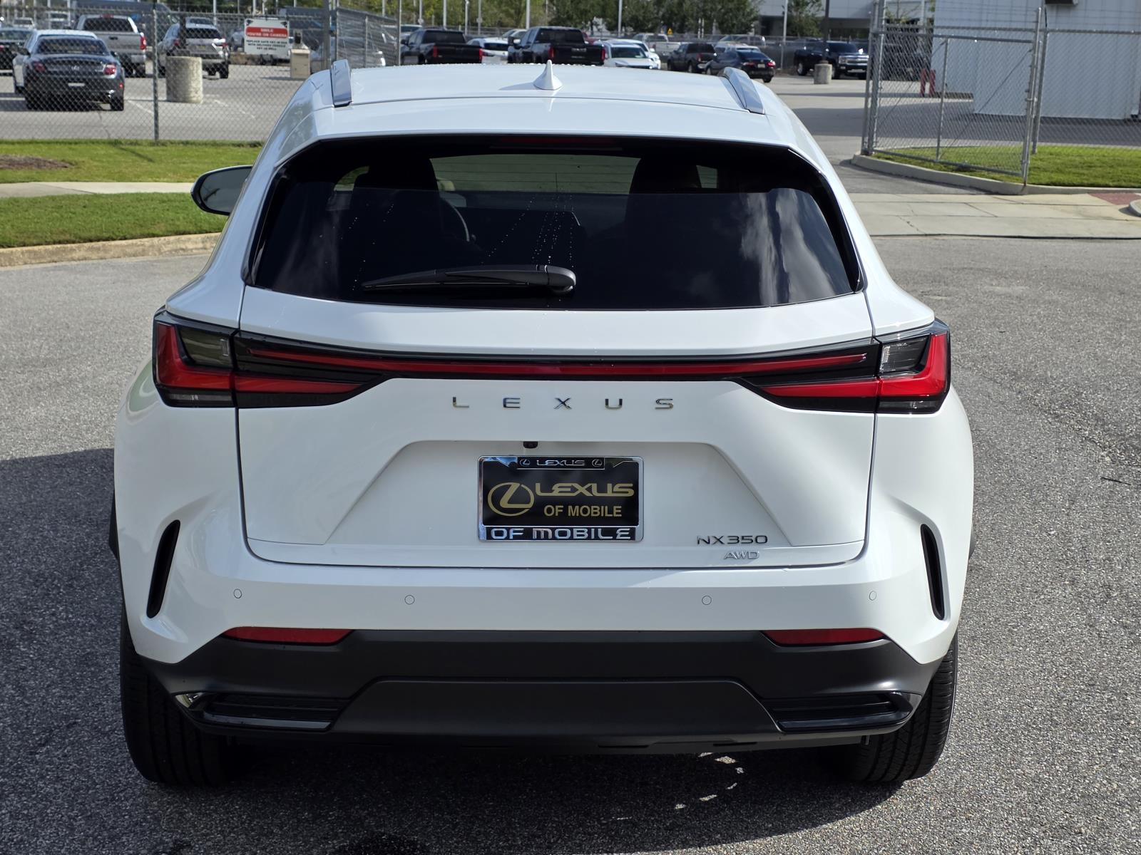 2026 Lexus NX 350 photo 2