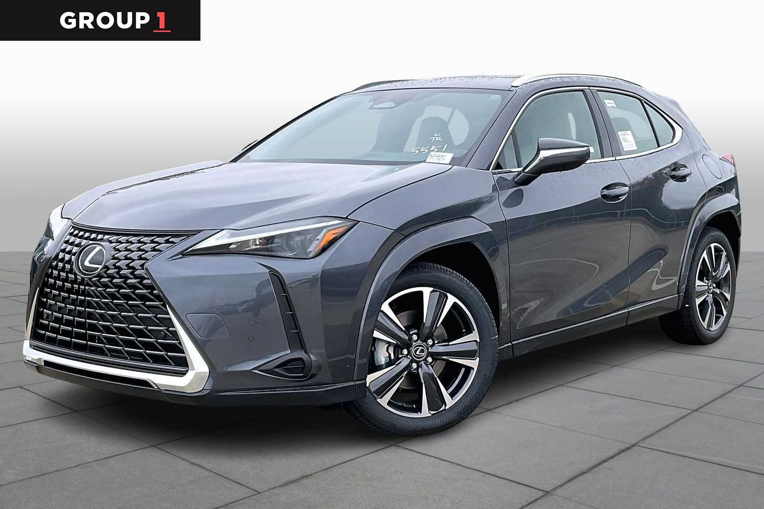2025 Lexus UX Hybrid 300h Premium's photo