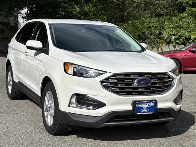2022 Ford Edge SEL's photo