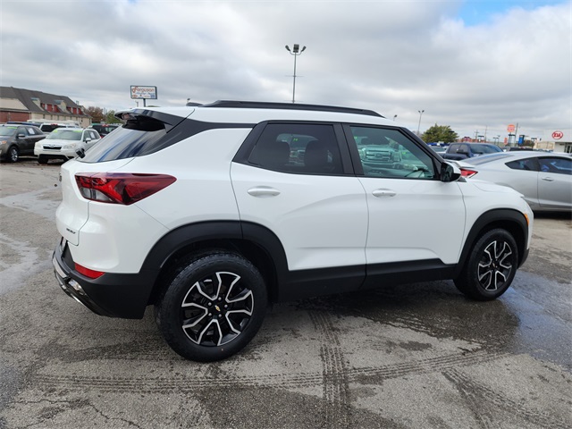 2022 Chevrolet Trailblazer ACTIV photo 2