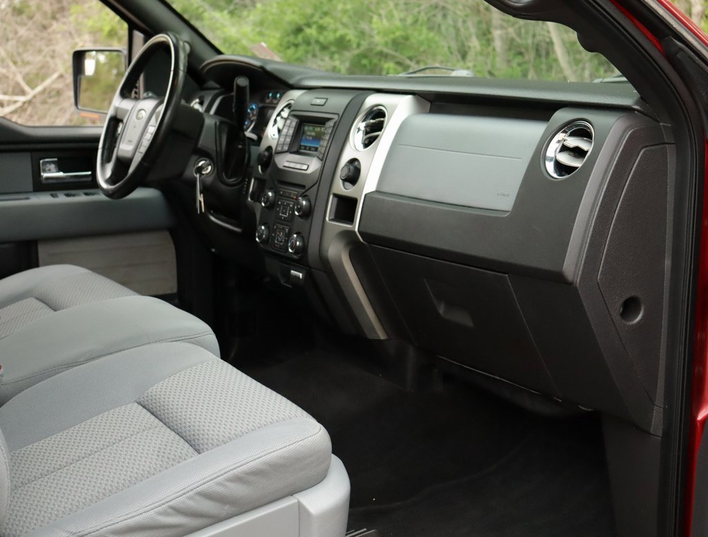 2014 Ford F-150 XL photo 28