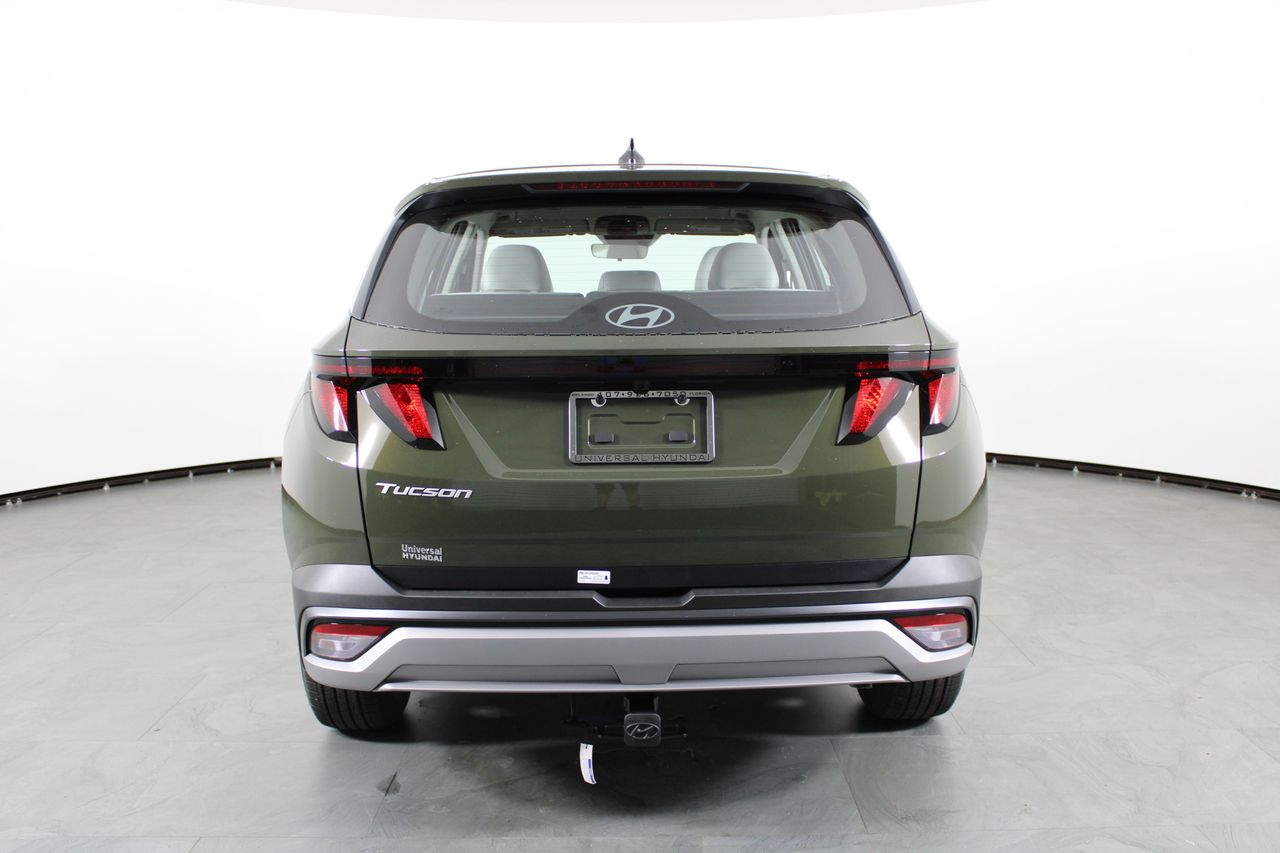 2026 Hyundai Tucson SE photo 3