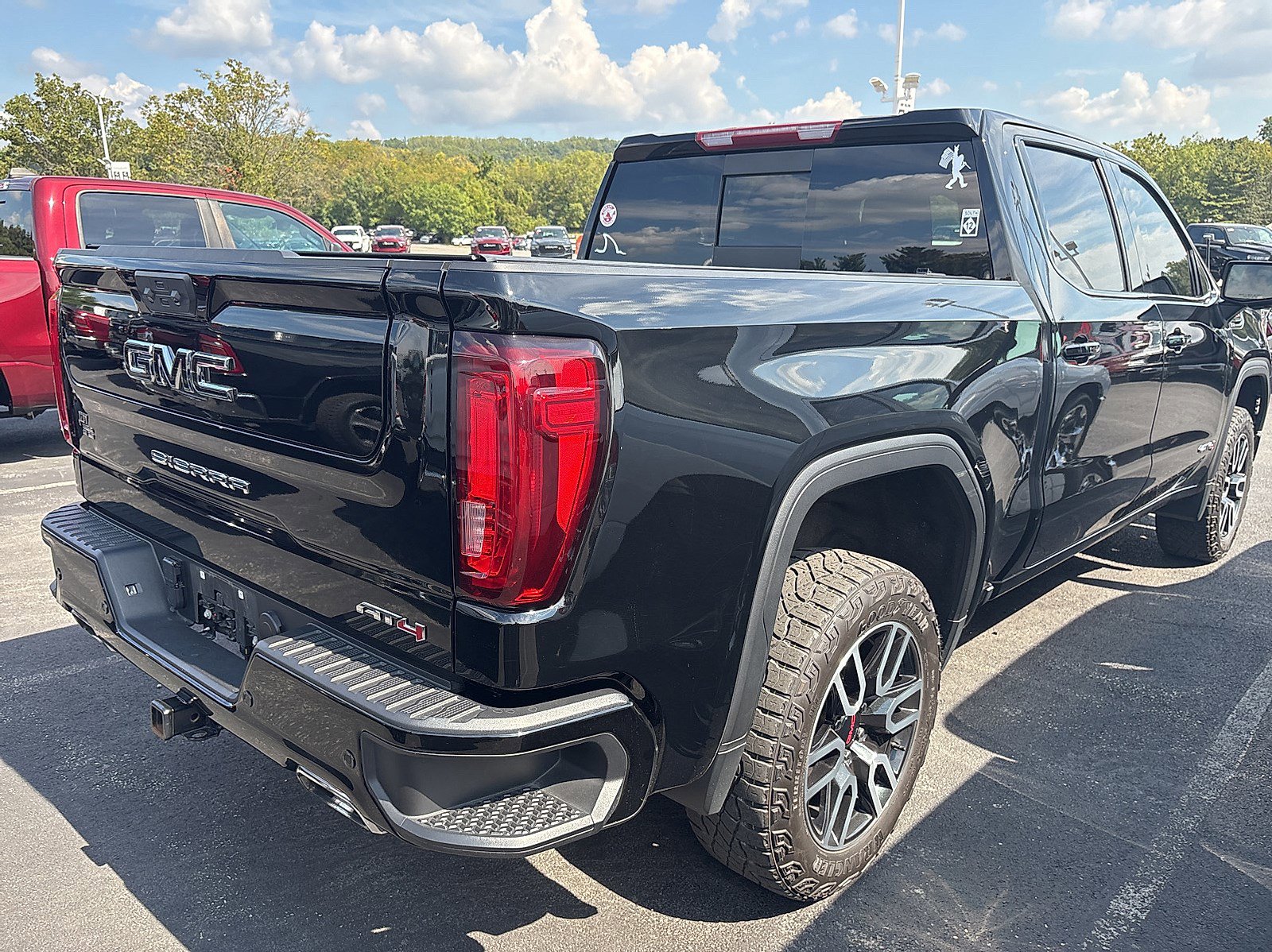 2023 Gmc Sierra 1500 AT4 photo 3