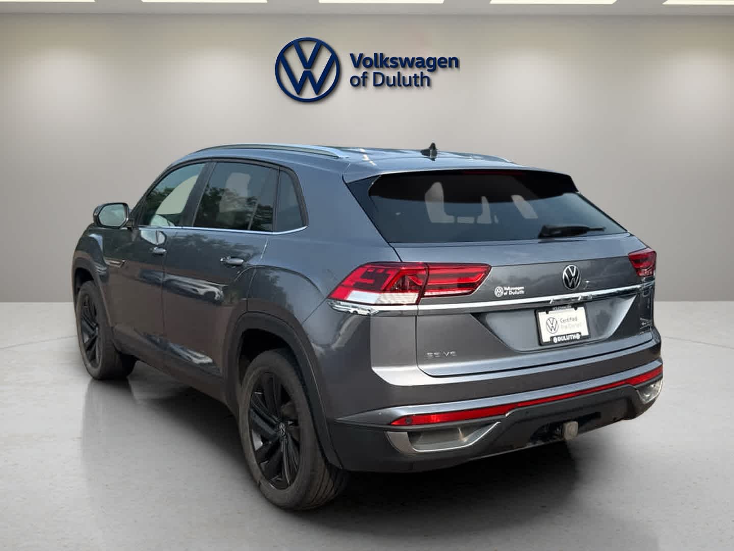 2023 Volkswagen Atlas Cross Sport V6 SE Technology photo 3