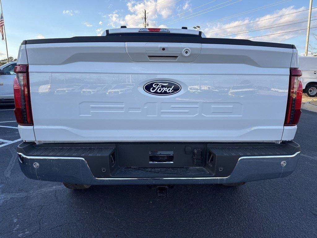 2025 Ford F-150 XLT photo 7