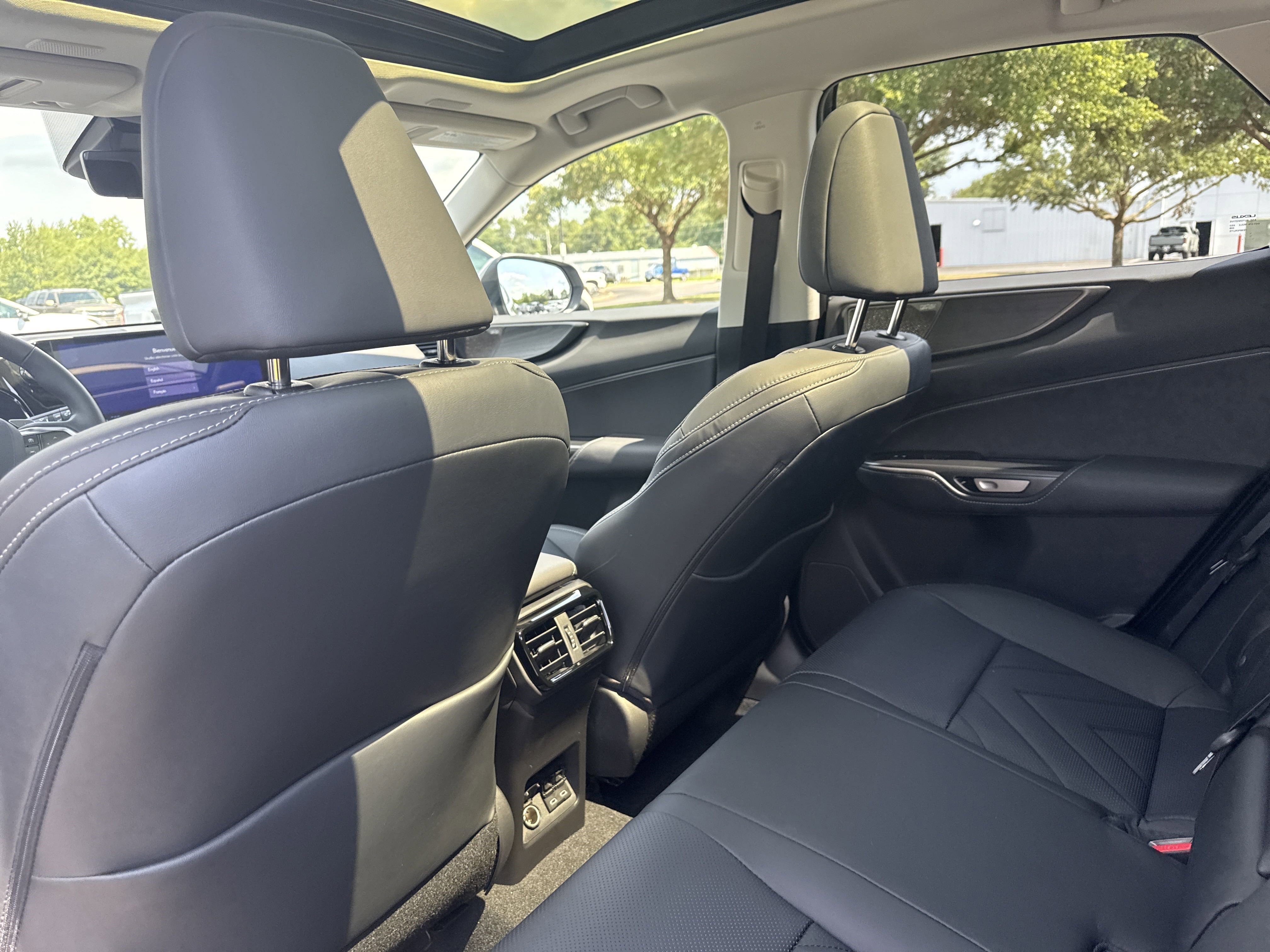 2025 Lexus NX 350h Luxury AWD photo 20