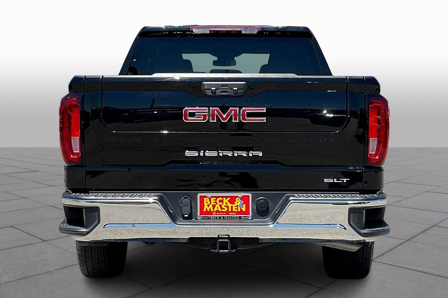 2024 Gmc Sierra 1500 SLT photo 4