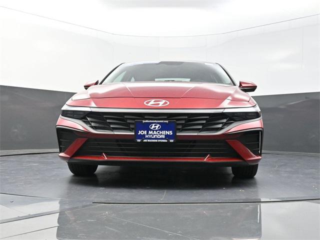 2025 Hyundai Elantra SE photo 29
