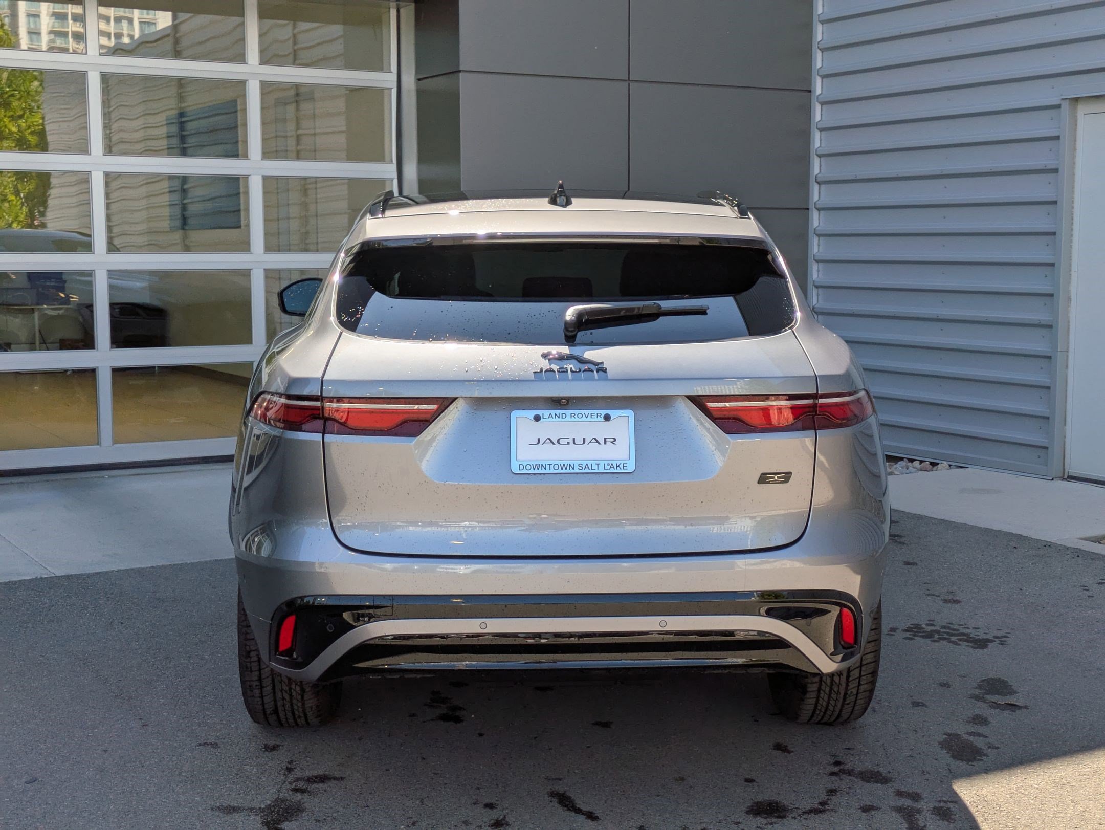 2026 Jaguar F-PACE P250 R-Dynamic S photo 4